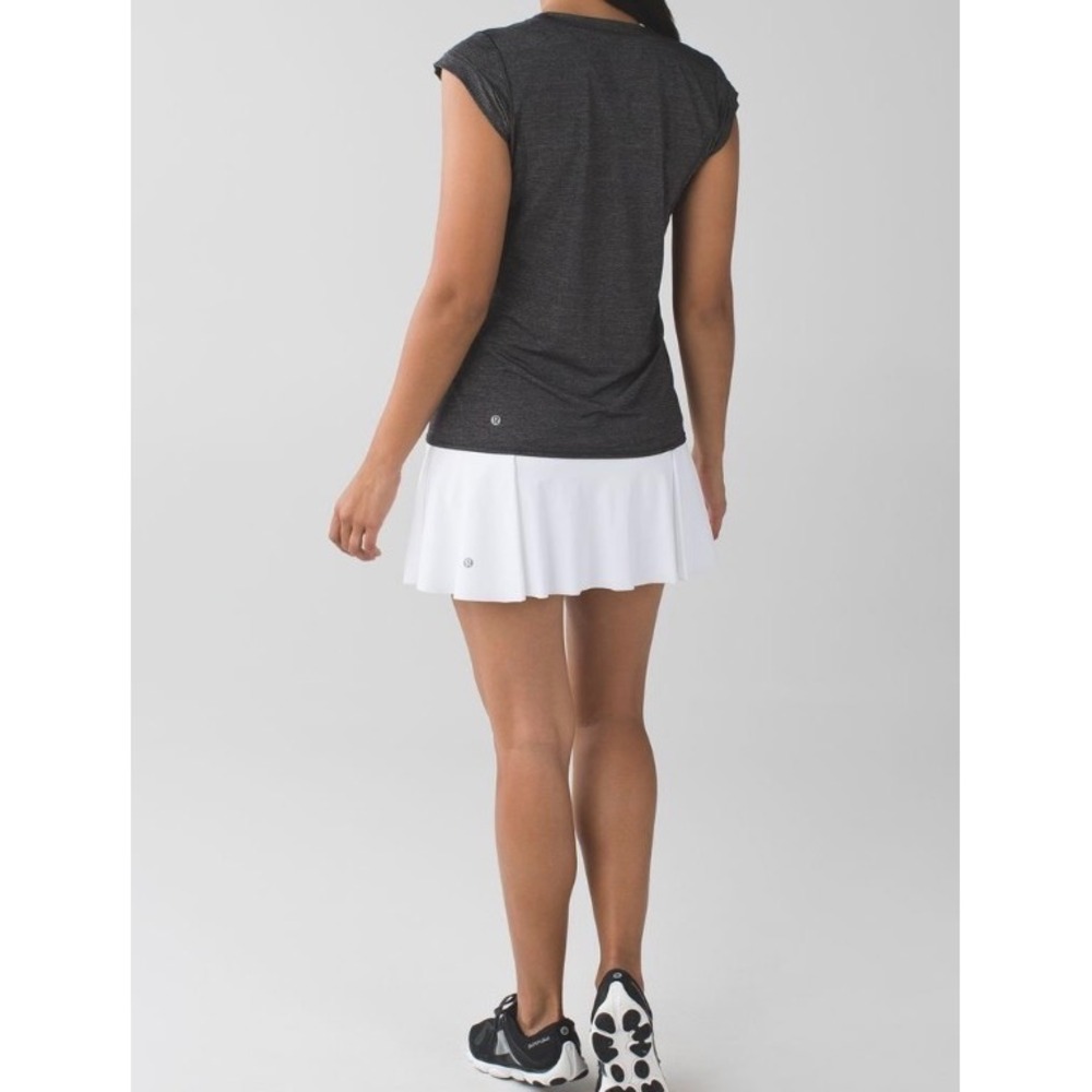 Lululemon Play Off The Pleats Skirt Off White Tennis Golf Skort Size 8 - Picture 10 of 10
